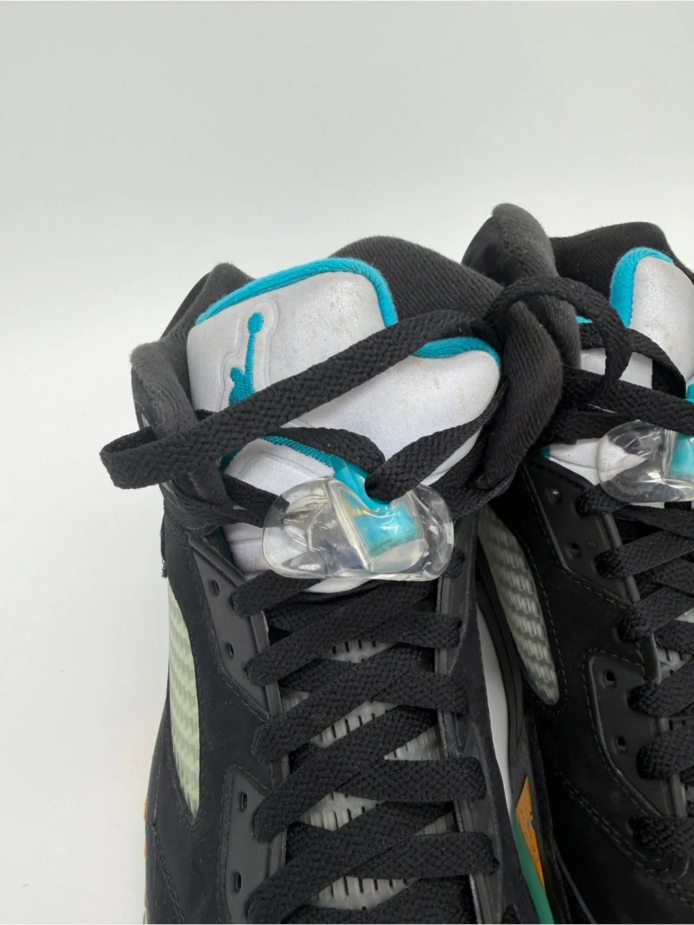 Nike Air Jordan 5 Retro DD0587-047 Basketball Shoes Black Aqua Men's - Size 10.5